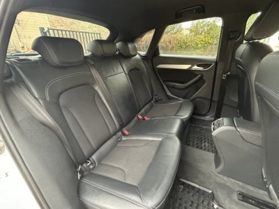 Audi Q3 20 TDI 150ch ultra S line   - 10