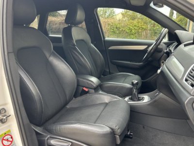 Audi Q3 20 TDI 150ch ultra S line   - 11