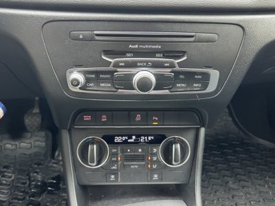 Audi Q3 20 TDI 150ch ultra S line   - 18