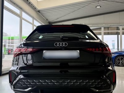 Audi A3 Sportback 15 35 TFSI - 150 - BV S-Tronic 7 8Y S line PHASE 2 - 4