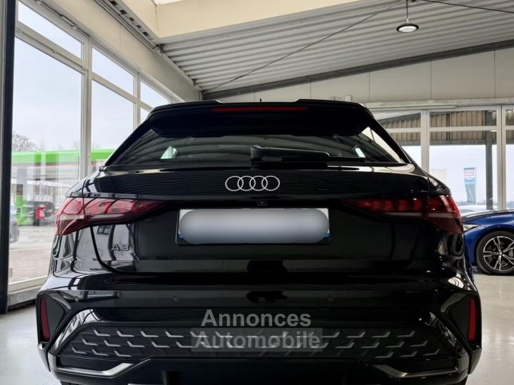 Audi A3 Sportback 15 35 TFSI - 150 - BV S-Tronic 7 8Y S line PHASE 2 - 4