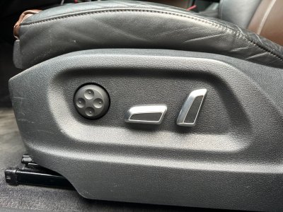 Audi SQ5 V6 30 BiTDI 313 Quattro Tiptronic 8 / SONO BANG  OLUFSEN / TOIT OUVRANT / PACK CARBON   - 53