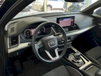 Audi Q5 55 TFSI e 367ch S line quattro S tronic 7   - 11