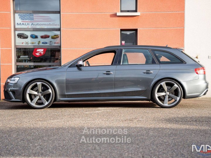 Audi RS4 B8 42 V8 / 1ere main tr&egrave;s faible kms - 2