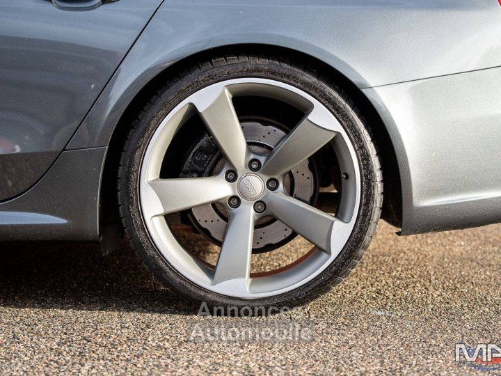 Audi RS4 B8 42 V8 / 1ere main tr&egrave;s faible kms - 9