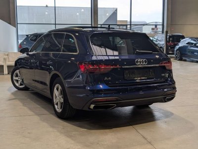 Audi A4 35TDi Avant STRONIC - 4