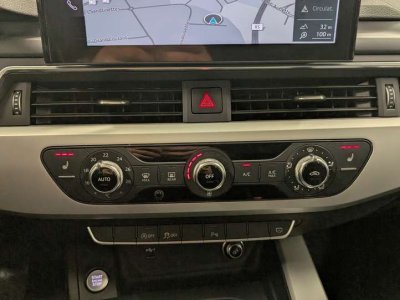 Audi A4 35TDi Avant STRONIC - 11