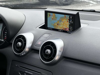 Audi A1 14 TFSI S line Bte-AUTO TOIT-PANO GPS RADAR CRUIS - 18