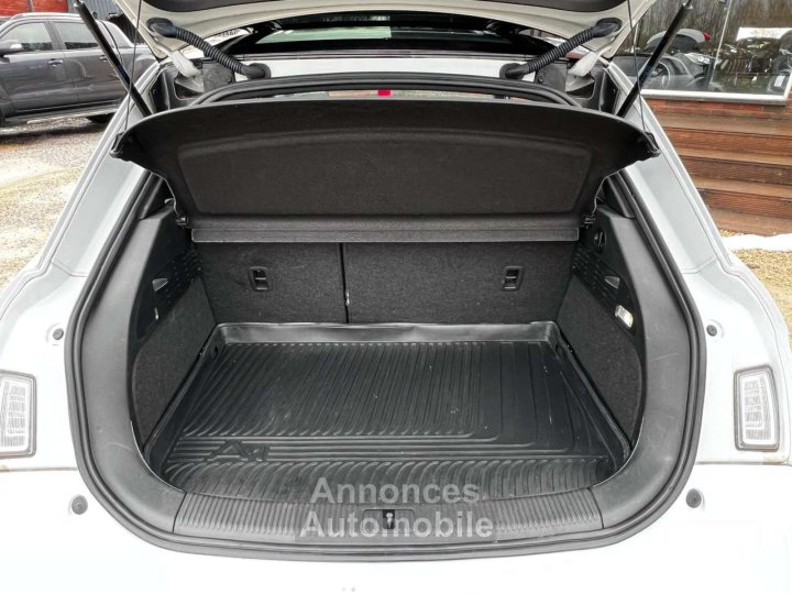 Audi A1 14 TFSI S line Bte-AUTO TOIT-PANO GPS RADAR CRUIS - 21