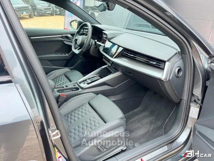 Audi RS3 SPORTBACK 25 TFSI 400 QUATTRO - Origine France - Entretien - 2 &egrave;me main - Cam&eacute;ra - 17
