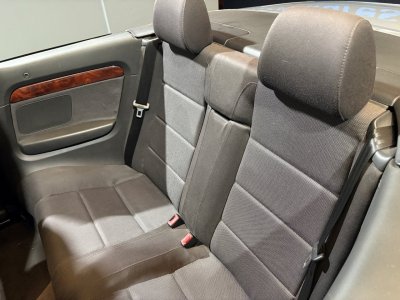 Audi A4 CABRIOLET 163 CV BVM6 - 21