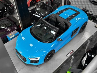 Audi R8 R8 SPYDER V10 52 FSI 540 – EXCLUSIVE - CARBONE - 4