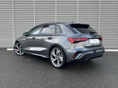 Audi A3 Sportback TFSI Mild Hybrid 150 S tronic 7 S line - 2