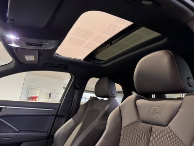 Audi Q3 Sportback 45 TFSIe 245 ch S tronic 6 S line - 12