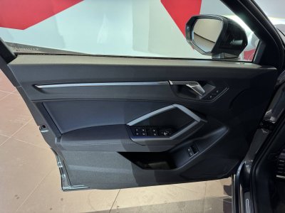 Audi Q3 Sportback 45 TFSIe 245 ch S tronic 6 S line - 15