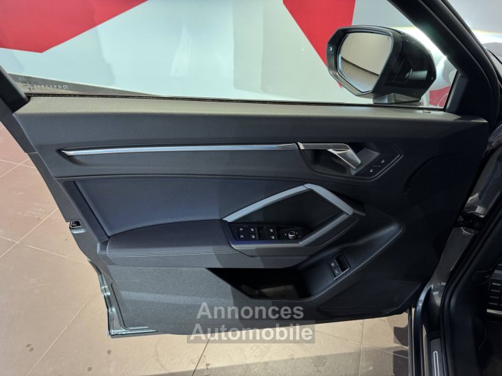 Audi Q3 Sportback 45 TFSIe 245 ch S tronic 6 S line - 15