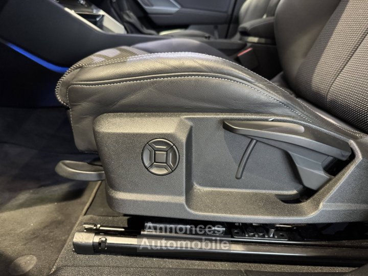 Audi Q3 Sportback 45 TFSIe 245 ch S tronic 6 S line - 16