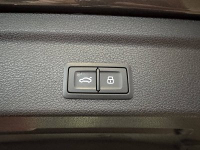 Audi Q3 Sportback 45 TFSIe 245 ch S tronic 6 S line - 27