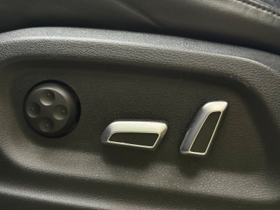 Audi Q3 Ultra 20 TDi 184 S-Line Quattro S-tronic   - 11