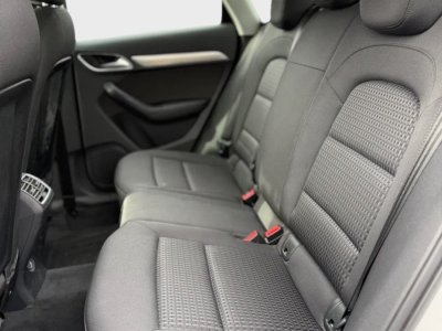 Audi Q3 20 TDI 150ch  Ambition Luxe S-tronic Navigation &ndash; Xenon &ndash; Barres de toit &ndash; Start/Stop   - 10