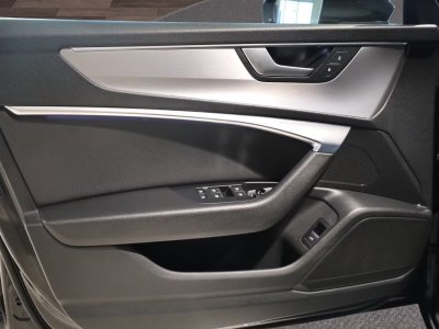 Audi A6 Avant 40 TDI quattro S line 204 ch S tronic &bull; Matrix LED &bull; ACC &bull; Cam&eacute;ras &bull; Attelage   - 9