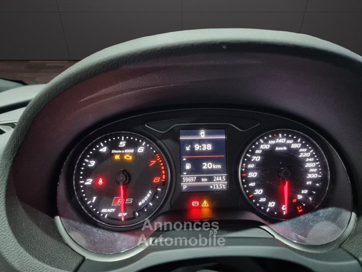 Audi RS3 25 TFSI Quattro 400 ch - S tronic &bull; LED &bull; Si&egrave;ges Sport Cuir &bull; Chauffants &bull; Navi - 8