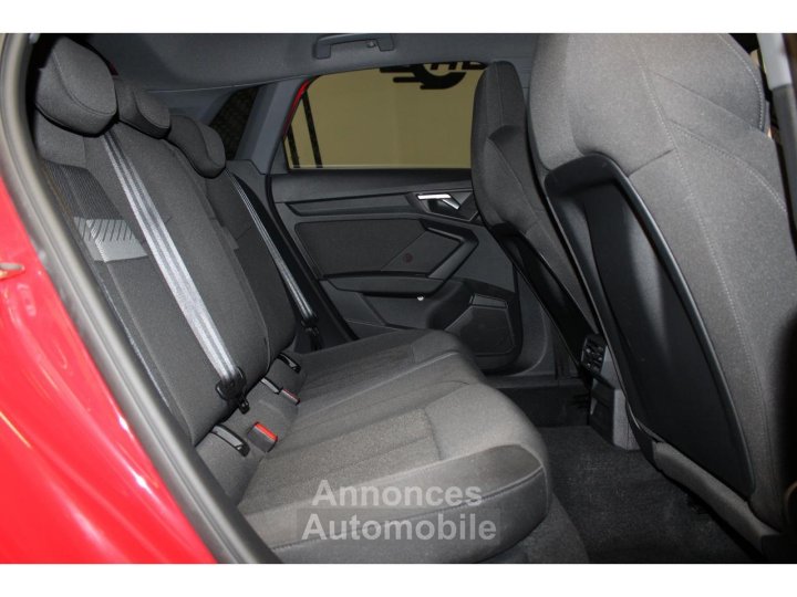 Audi A3 Sportback 10 30 TFSI S line Parfait État Entretien - 12