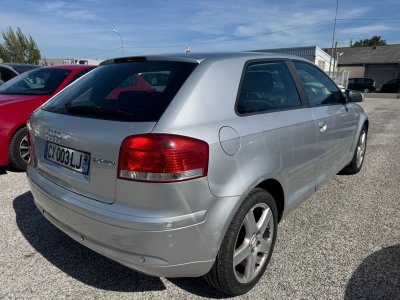 Audi A3 20 TDI 140CH AMBITION S TRONIC 6 3P - 3