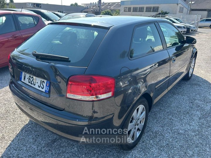 Audi A3 20 TDI 140CH AMBITION LUXE 3P - 3