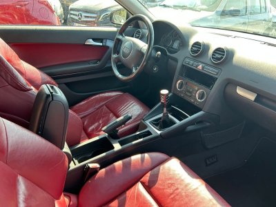 Audi A3 20 TDI 140CH AMBITION LUXE 3P - 7