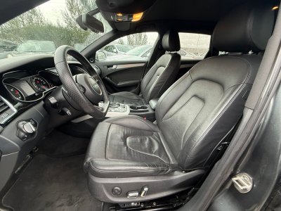 Audi RS4 AVANT 42 V8 FSI 450CH QUATTRO S TRONIC 7 - 4