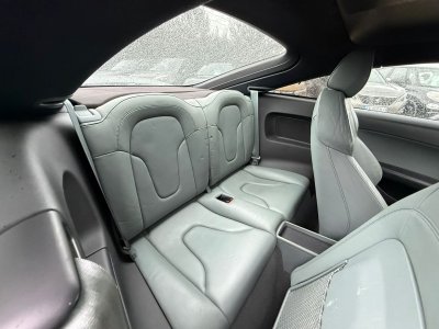 Audi TT 32 V6 250CH QUATTRO S TRONIC 6 - 8