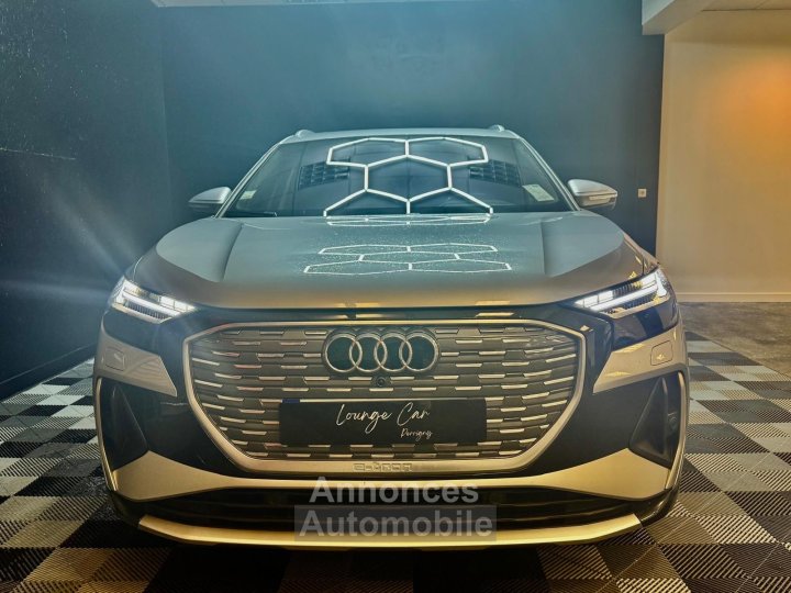 Audi Q4 E-Tron 40 204 ch 82 kW S line / Entretien / Garantie 6 mois - 2