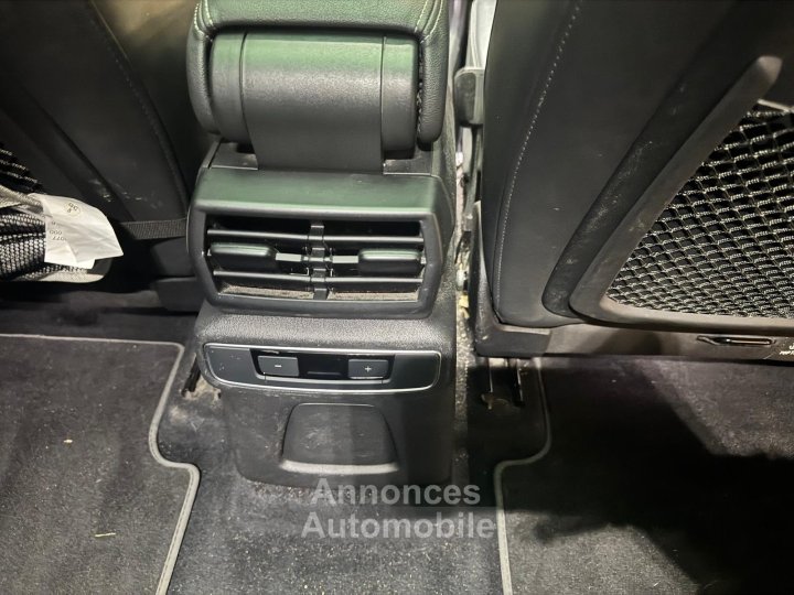 Audi Q4 E-Tron 40 204 ch 82 kW S line / Entretien / Garantie 6 mois - 11