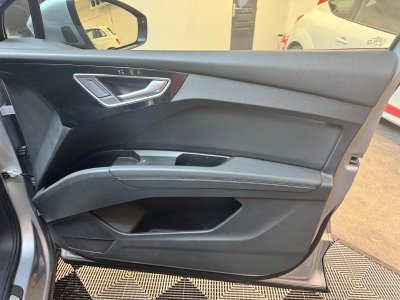 Audi Q4 E-Tron 40 204 ch 82 kW S line / Entretien / Garantie 6 mois   - 13