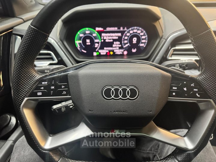 Audi Q4 E-Tron 40 204 ch 82 kW S line / Entretien / Garantie 6 mois - 28