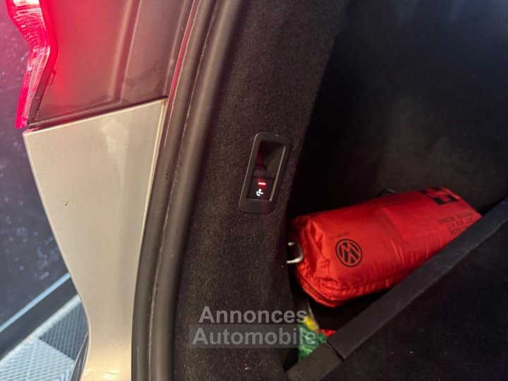 Audi Q4 E-Tron 40 204 ch 82 kW S line / Entretien / Garantie 6 mois - 36