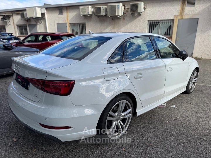 Audi A3 BERLINE 20 TDI 150 S tronic 6 S Line / SUIVI COMPLET - 5