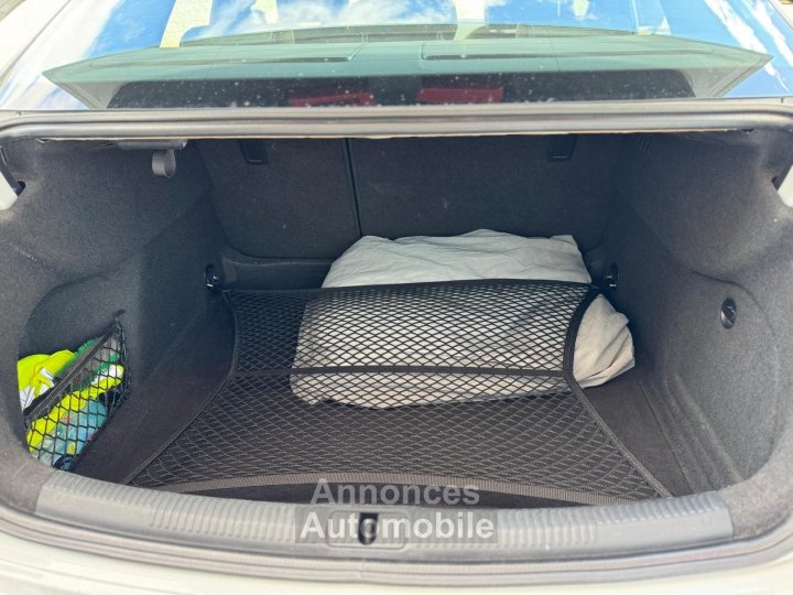 Audi A3 BERLINE 20 TDI 150 S tronic 6 S Line / SUIVI COMPLET - 30