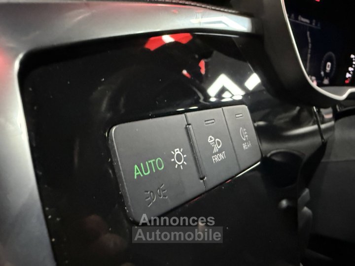 Audi Q3 35 TFSI 150ch S line S tronic 7 - 17