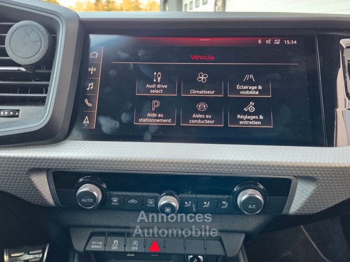 Audi A1 Sportback 10 30 tfsi 115 s-line s-tronic bva - 16