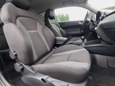 Audi A1 14 tdi 90 cv ultra metropolitan   - 8