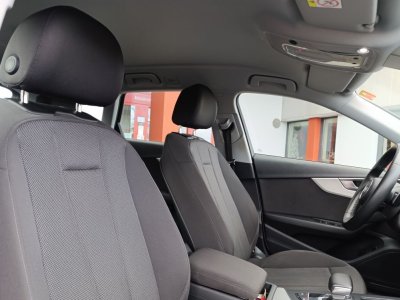 Audi A4 Avant II 40 20 TDi Mild Hybrid S-tronic7 204 cv BVA S-LINE PREMIERE Main   - 4