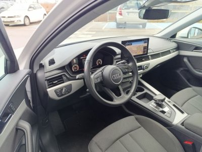 Audi A4 Avant II 40 20 TDi Mild Hybrid S-tronic7 204 cv BVA S-LINE PREMIERE Main   - 24