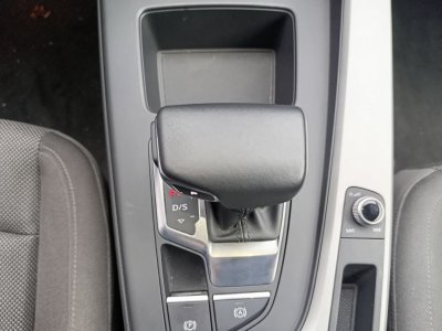 Audi A4 Avant II 40 20 TDi Mild Hybrid S-tronic7 204 cv BVA S-LINE PREMIERE Main   - 29