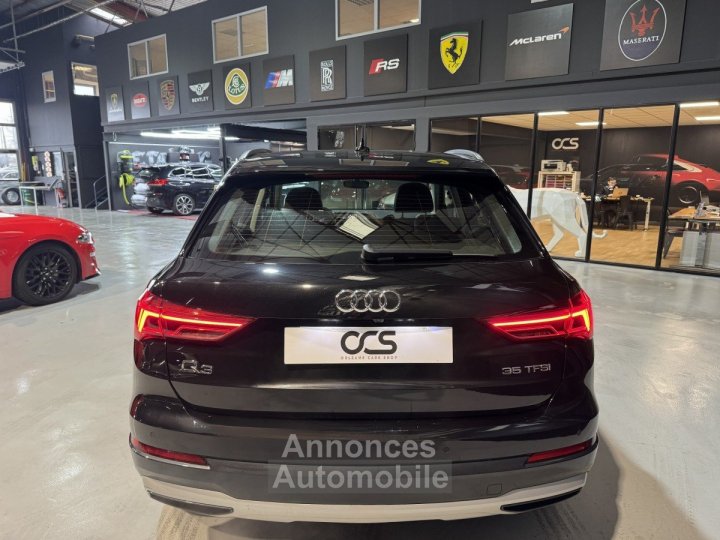 Audi Q3 35 TFSI 150 S Tronic DESIGN LUXE 1ere Main Attelage - 7