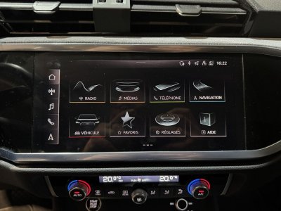 Audi Q3 35 TFSI 150 S Tronic DESIGN LUXE 1ere Main Attelage   - 11