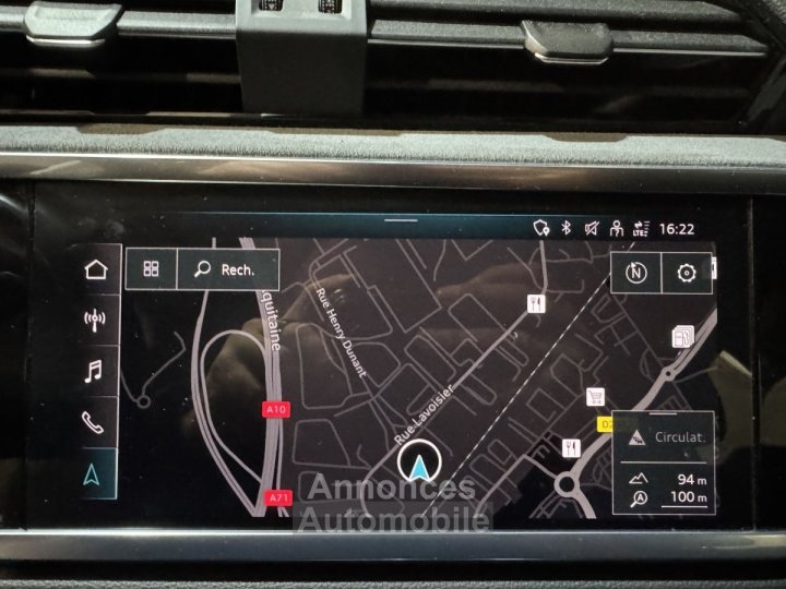Audi Q3 35 TFSI 150 S Tronic DESIGN LUXE 1ere Main Attelage - 14