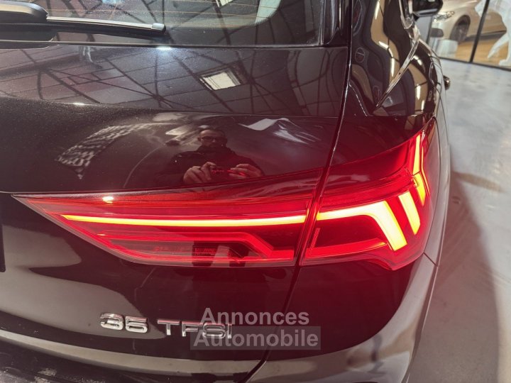 Audi Q3 35 TFSI 150 S Tronic DESIGN LUXE 1ere Main Attelage - 25