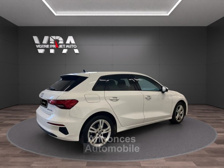 Audi A3 40 TFSI e Hybride Rechargeable Smart Interface * Jantes Alliage 17" * Soundgenerator * Bo&icirc;te S tronic - 5